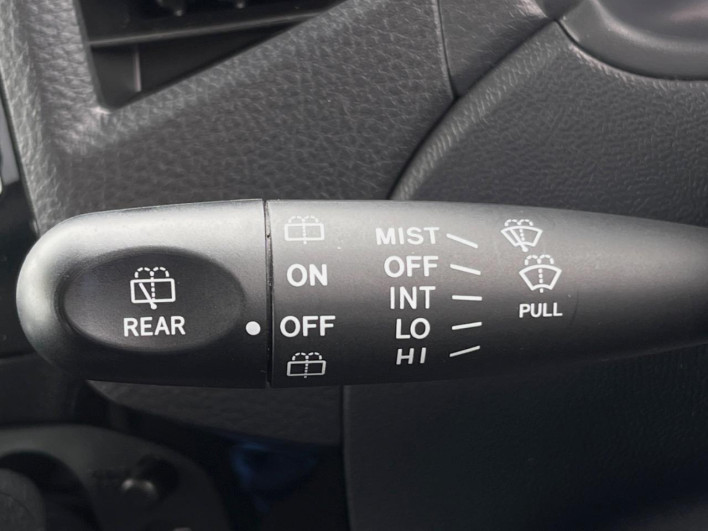 2011 Nissan Roox DBA-ML21S (UW-6a1e49c3e4745)[13]