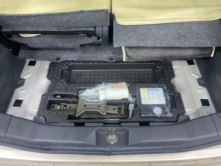 2012 Nissan Roox DBA-ML21S (UW-6a1e49c43892c)[17]