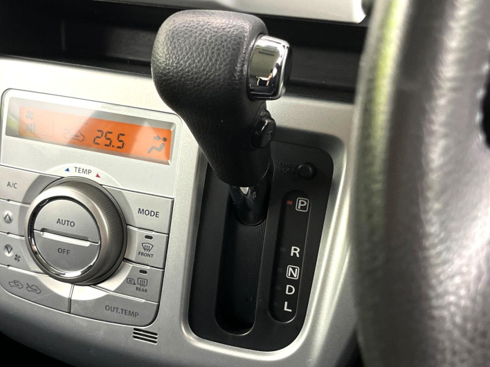 2015 Suzuki Hustler DAA-MR41S (UW-6a1e49c9166f1)[18]