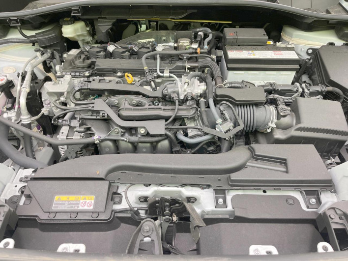 2025 Toyota Corolla Cross 4BA-MXGA10 (UW-6a1e49e088fda)[4]