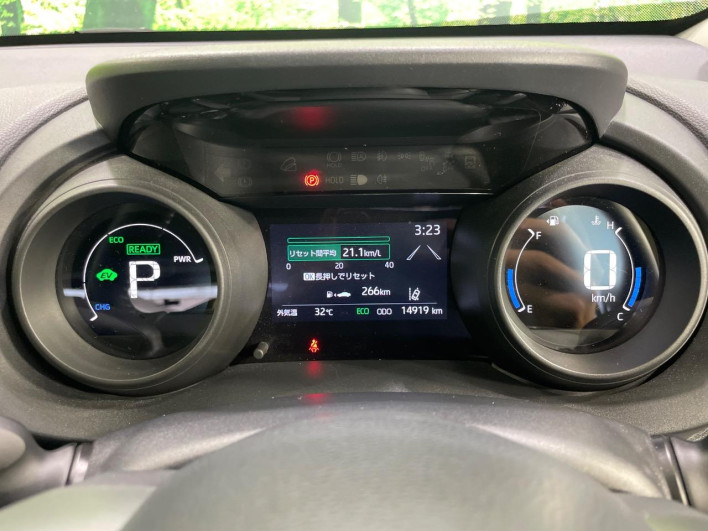 2022 Toyota Yaris Cross 6AA-MXPJ10 (UW-6a1e49e89b496)[25]