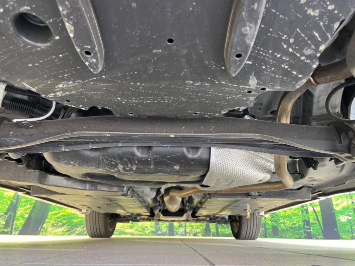 2022 Toyota Yaris Cross 6AA-MXPJ10 (UW-6a1e49e89d731)[19]