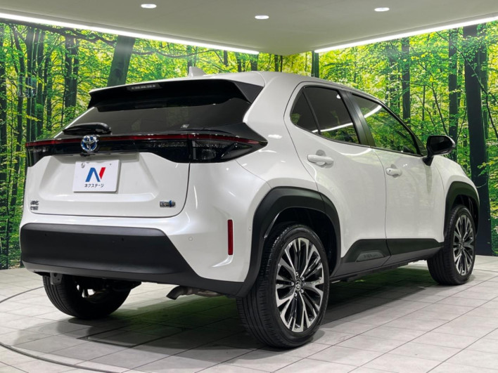 2022 Toyota Yaris Cross 6AA-MXPJ10 (UW-6a1e49e8c4d48)[11]