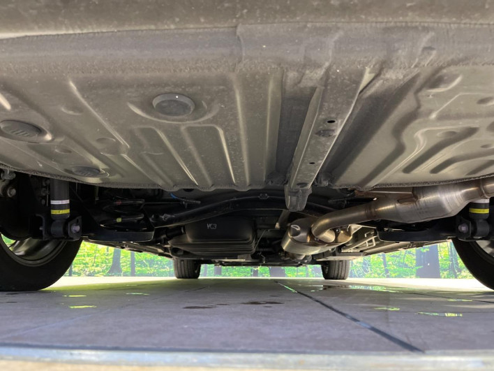2022 Toyota Voxy 6BA-MZRA90W (UW-6a1e4a030ad4a)[7]