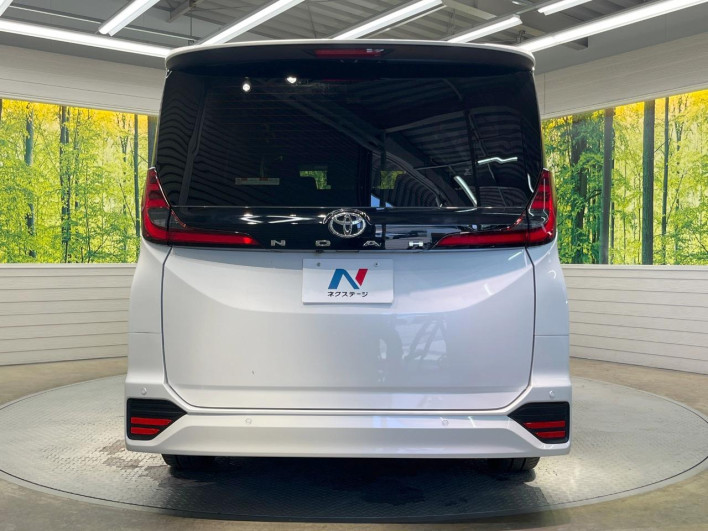 2023 Toyota Noah 6BA-MZRA90W (UW-6a1e4a052fec2)[24]