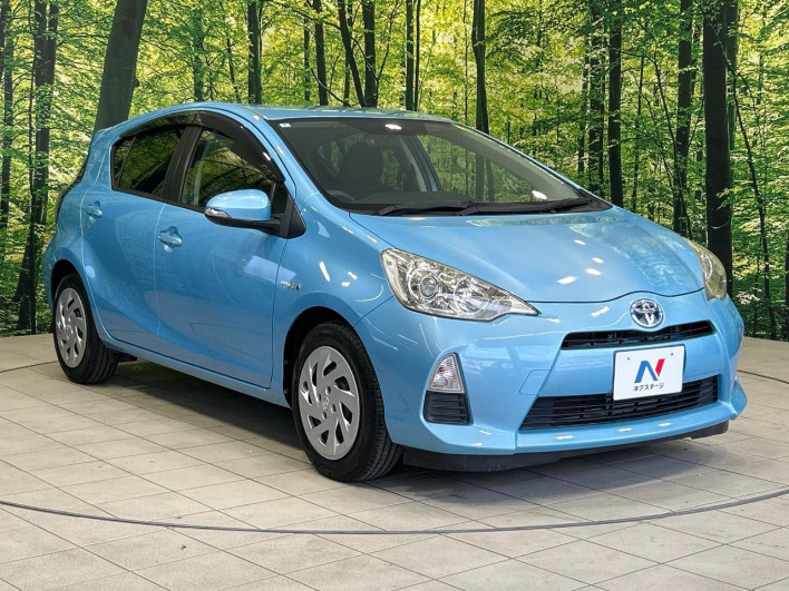 2011 Toyota Aqua DAA-NHP10 (UW-6a1e4a0a0f3ed)[22]