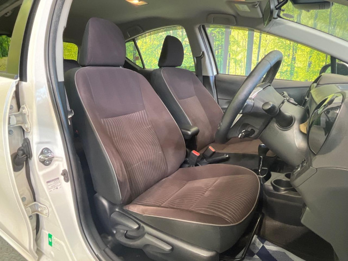 2015 Toyota Aqua DAA-NHP10 (UW-6a1e4a0b9787e)[26]