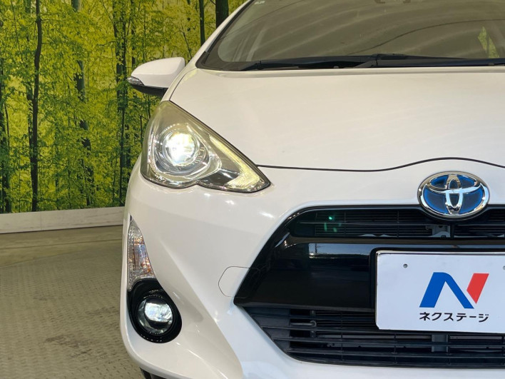 2015 Toyota Aqua DAA-NHP10 (UW-6a1e4a0b9787e)[24]