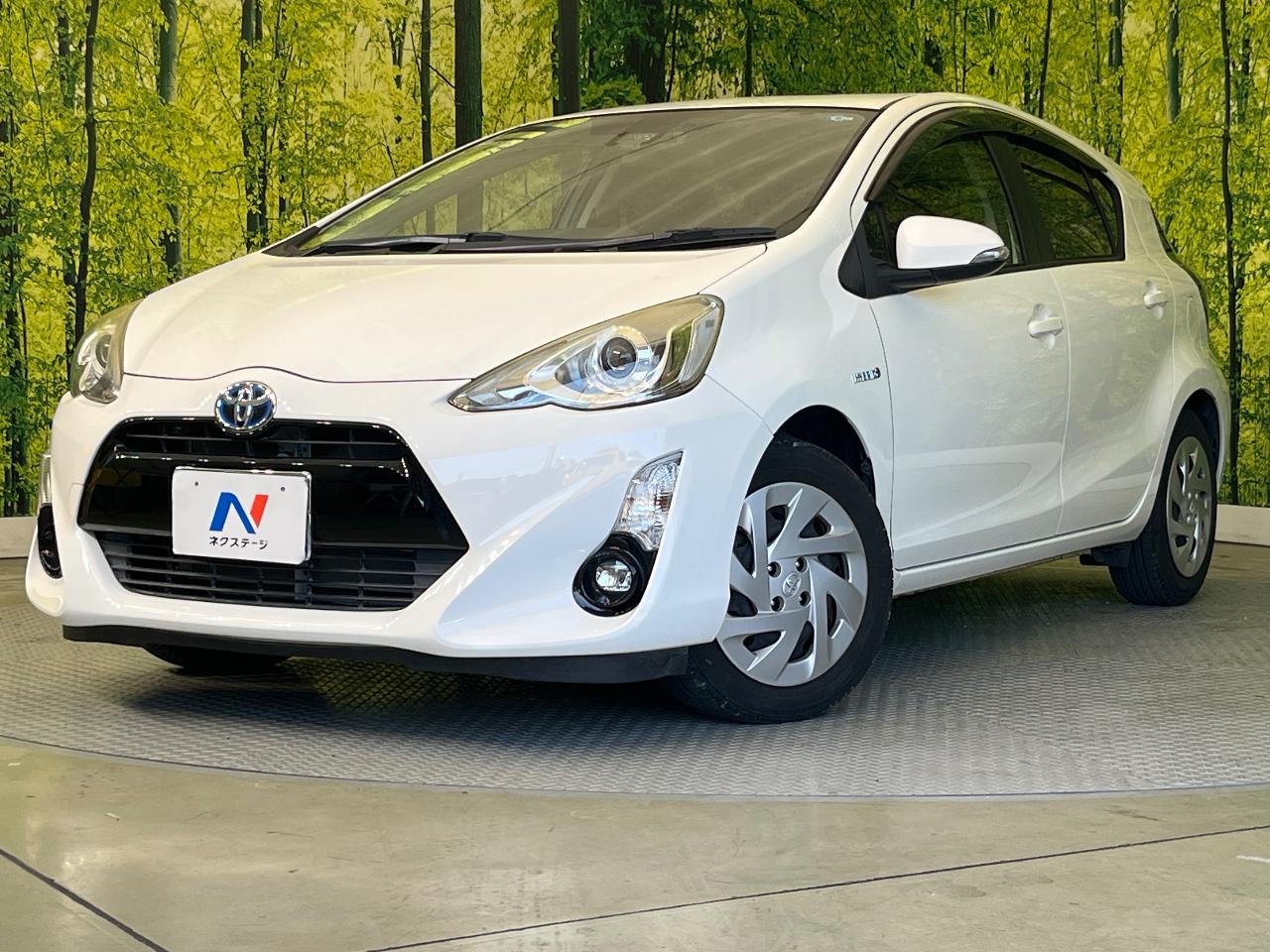 2015 Toyota Aqua DAA-NHP10