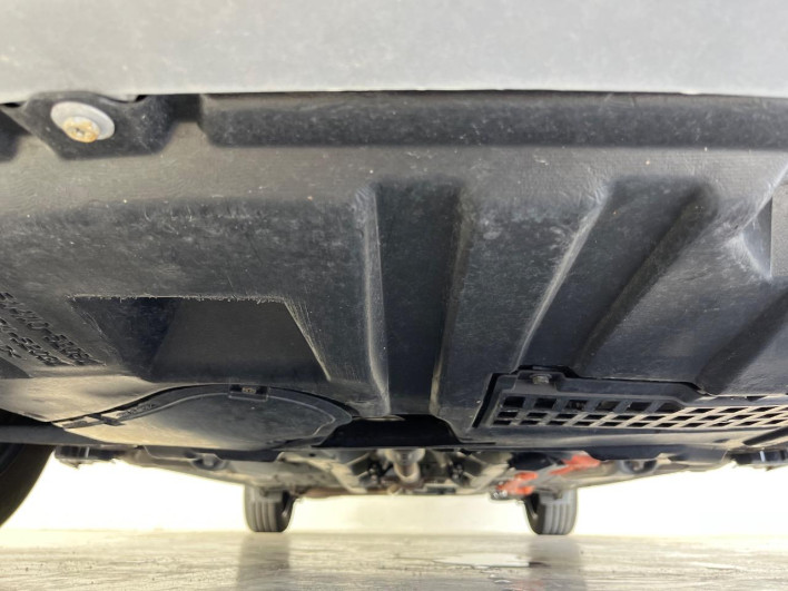 2018 Toyota Aqua DAA-NHP10 (UW-6a1e4a0d43749)[11]
