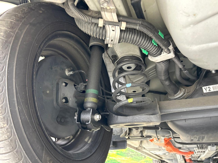 2018 Toyota Aqua DAA-NHP10 (UW-6a1e4a0d4ac49)[24]