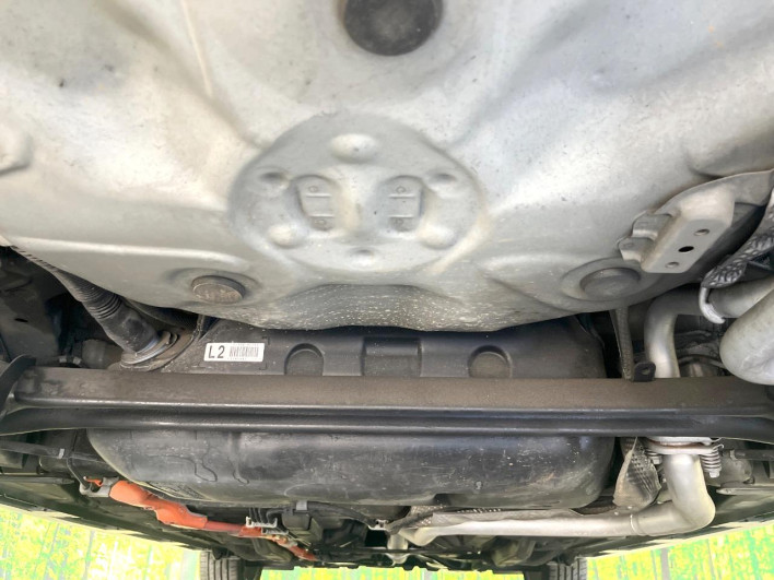 2017 Toyota Vitz DAA-NHP130 (UW-6a1e4a14a7e92)[9]