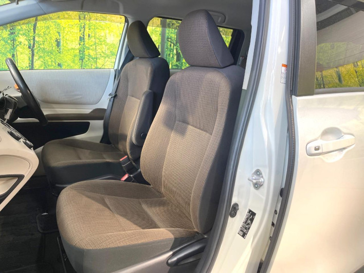 2017 Toyota Sienta DAA-NHP170G (UW-6a1e4a15e56bc)[7]