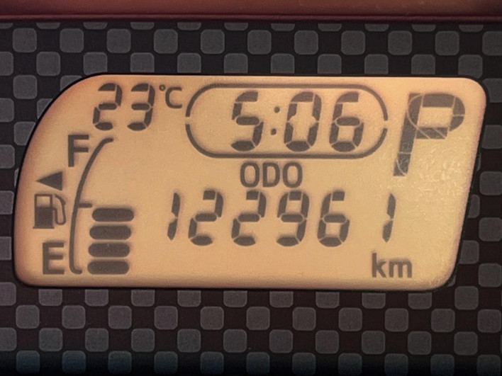 2016 Toyota Porte DBA-NSP141 (UW-6a1e4a18a4285)[2]