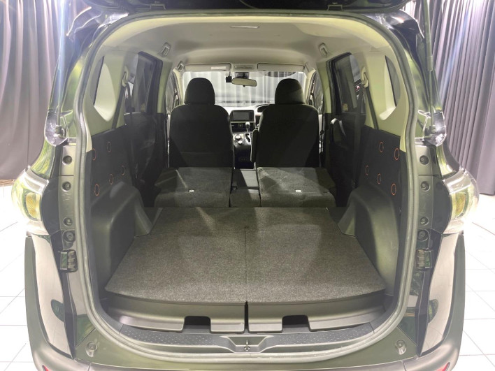 2019 Toyota Sienta DBA-NSP170G (UW-6a1e4a1b33688)[22]