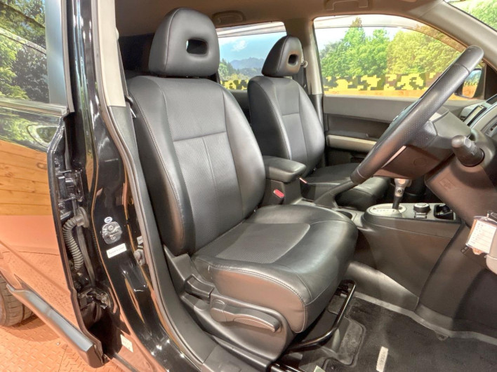 2009 Nissan X-Trail DBA-NT31 (UW-6a1e4a1c46fce)[20]