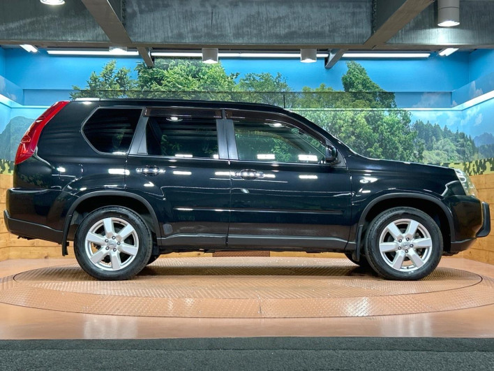 2009 Nissan X-Trail DBA-NT31 (UW-6a1e4a1c46fce)[17]
