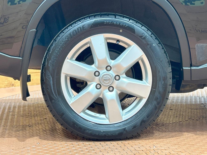 2009 Nissan X-Trail DBA-NT31 (UW-6a1e4a1c46fce)[9]