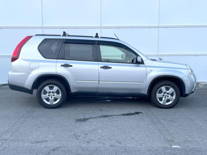 2013 Nissan X-Trail DBA-NT31 (UW-6a1e4a1d2fd39)[14]
