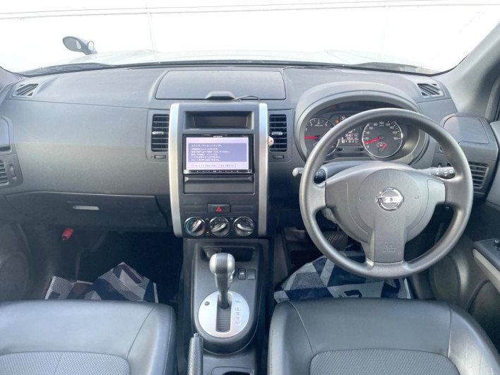 2013 Nissan X-Trail DBA-NT31 (UW-6a1e4a1d2fd39)[23]
