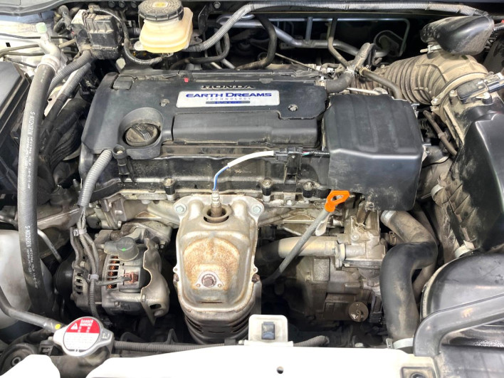 2016 Honda Odyssey DBA-RC1 (UW-6a1e4a23b52ec)[4]