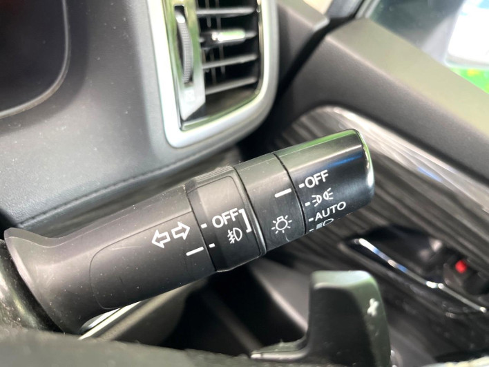 2016 Honda Odyssey DBA-RC1 (UW-6a1e4a23b52ec)[14]