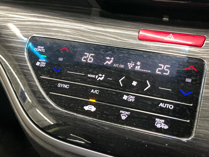 2016 Honda Odyssey DBA-RC1 (UW-6a1e4a23b52ec)[12]