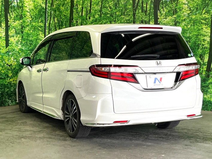 2016 Honda Odyssey DBA-RC1 (UW-6a1e4a23b52ec)[17]