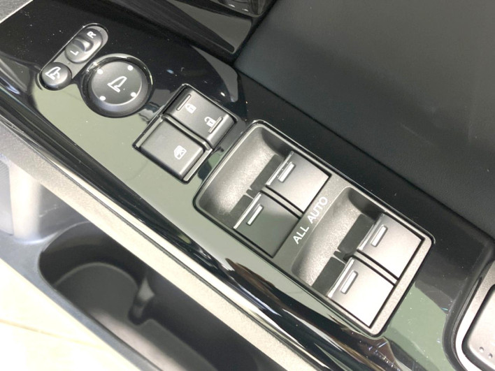 2019 Honda Odyssey Hybrid 6AA-RC4 (UW-6a1e4a25a891e)[12]