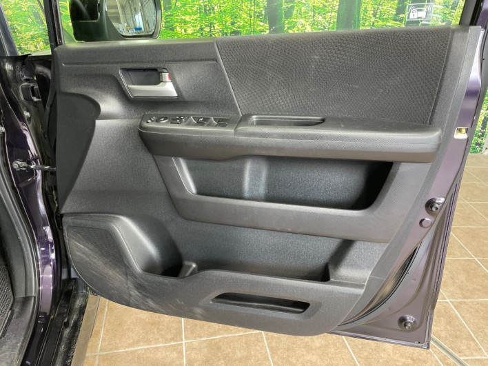 2012 Honda Stepwgn Spada DBA-RK5 (UW-6a1e4a26c76a8)[19]