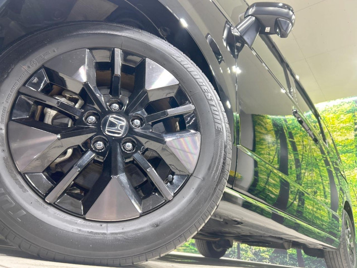 2022 Honda Step Wagon 6AA-RP8 (UW-6a1e4a29439ee)[10]