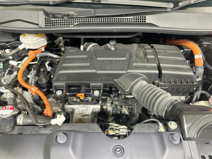 2022 Honda Step Wagon 6AA-RP8 (UW-6a1e4a29439ee)[5]