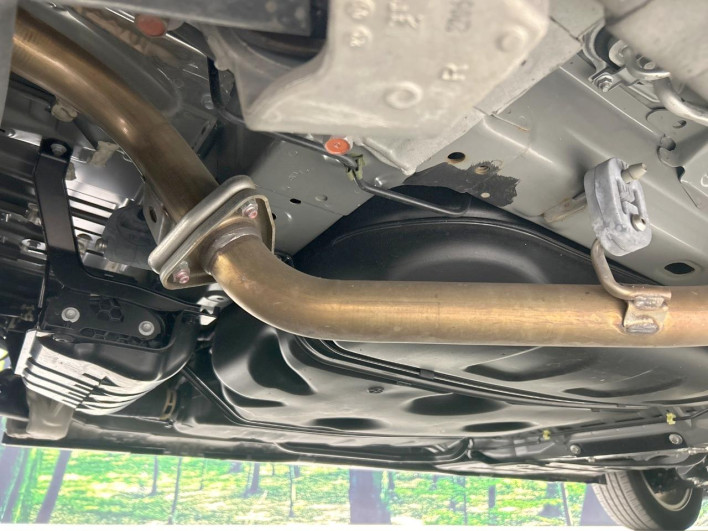 2022 Honda Step Wagon 6AA-RP8 (UW-6a1e4a29439ee)[22]
