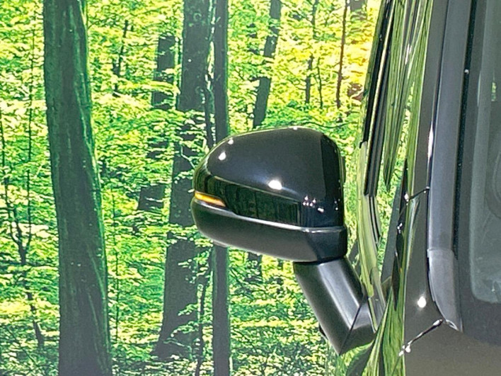 2022 Honda Step Wagon 6AA-RP8 (UW-6a1e4a29439ee)[12]