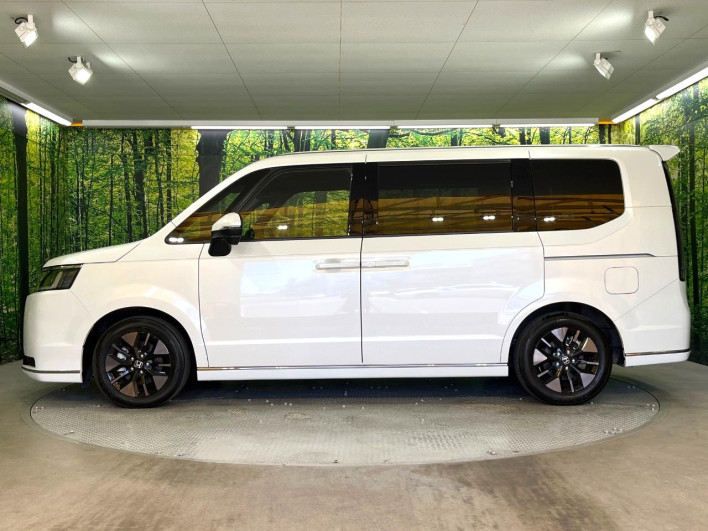 2024 Honda Step Wagon 6AA-RP8 (UW-6a1e4a2a14db9)[12]
