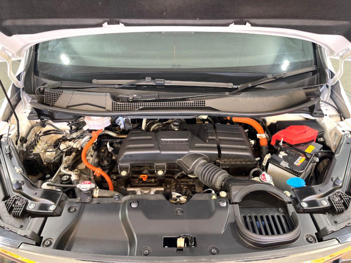 2024 Honda Step Wagon 6AA-RP8 (UW-6a1e4a2a14db9)[4]