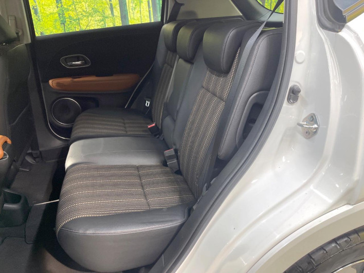 2016 Honda VEZEL DAA-RU3 (UW-6a1e4a2bef4e3)[10]