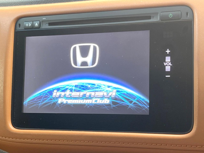 2016 Honda VEZEL DAA-RU3 (UW-6a1e4a2bef4e3)[16]