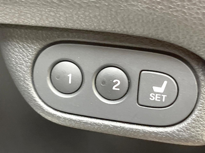2016 Honda VEZEL DAA-RU3 (UW-6a1e4a2bef4e3)[15]