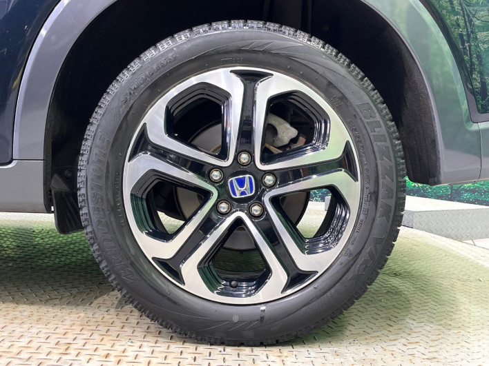 2017 Honda VEZEL DAA-RU4 (UW-6a1e4a2f5ee77)[28]