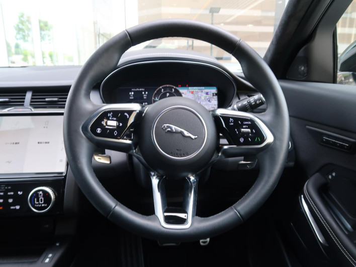 2025 Jaguar E Pace 3CA-DF2NB (UW-6a1e4a414a0f1)[19]