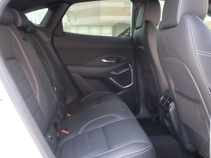 2025 Jaguar E Pace 3CA-DF2NB (UW-6a1e4a414a0f1)[26]