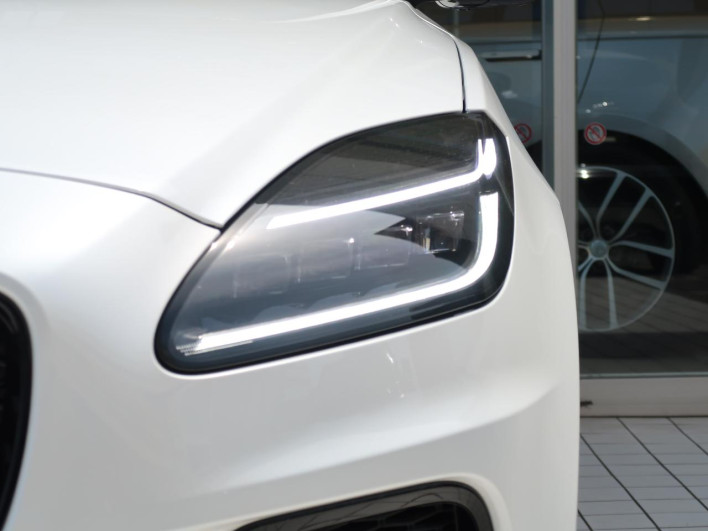 2025 Jaguar E Pace 3CA-DF2NB (UW-6a1e4a414a0f1)[6]