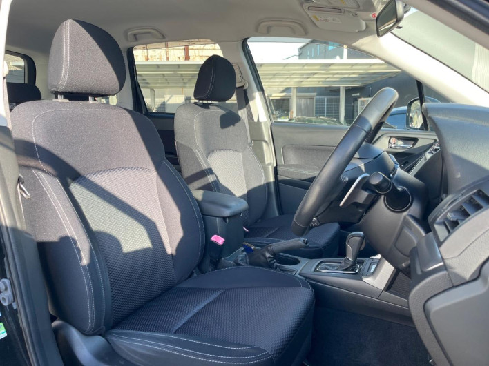 2014 Subaru Forester DBA-SJ5 (UW-6a1e4a4407e78)[25]