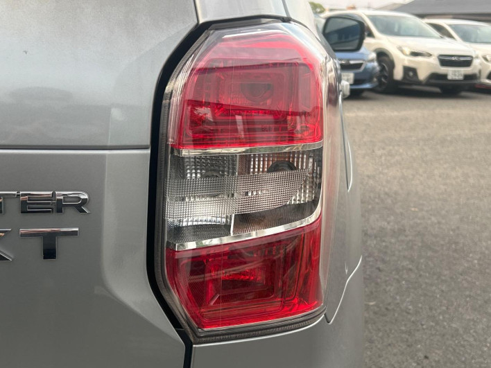 2013 Subaru Forester DBA-SJG (UW-6a1e4a44b8ca7)[16]