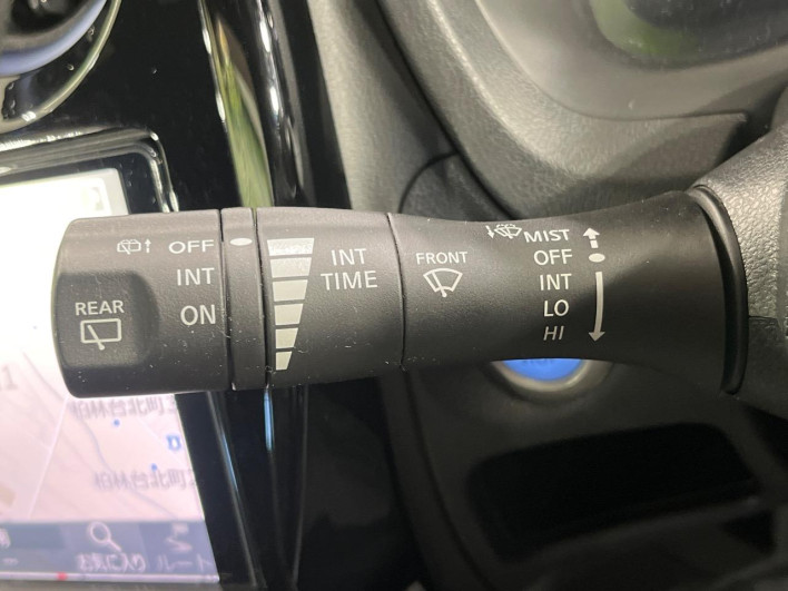 2020 Nissan Note DAA-SNE12 (UW-6a1e4a4946e2a)[24]