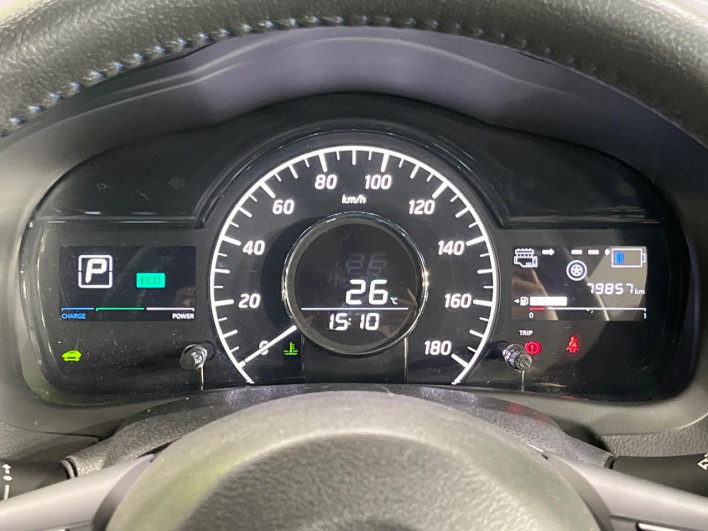 2020 Nissan Note DAA-SNE12 (UW-6a1e4a4946e2a)[26]