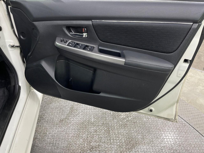 2015 Subaru Levorg DBA-VM4 (UW-6a1e4a58ec1c1)[12]