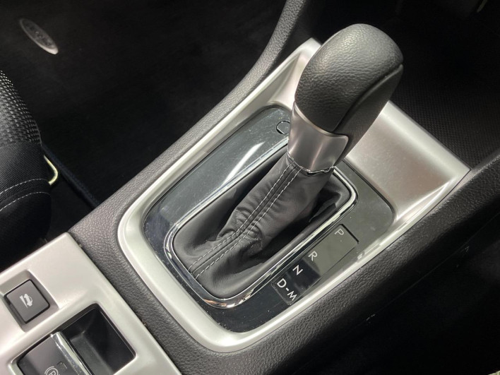 2015 Subaru Levorg DBA-VM4 (UW-6a1e4a58ec1c1)[26]