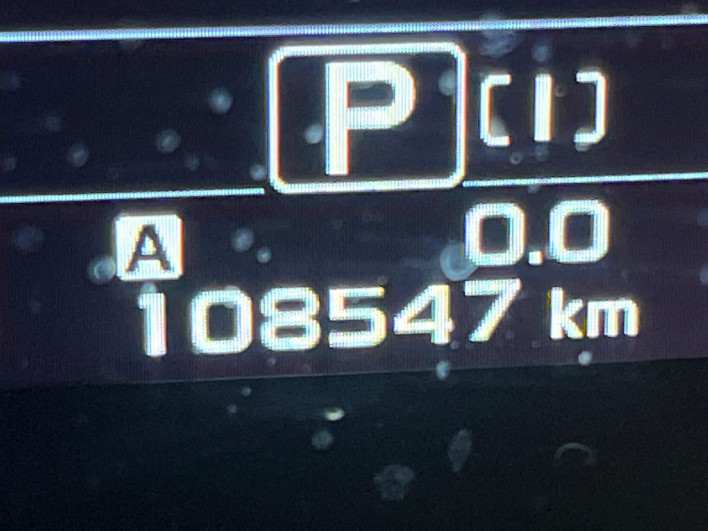 2015 Subaru Levorg DBA-VM4 (UW-6a1e4a58ec1c1)[2]